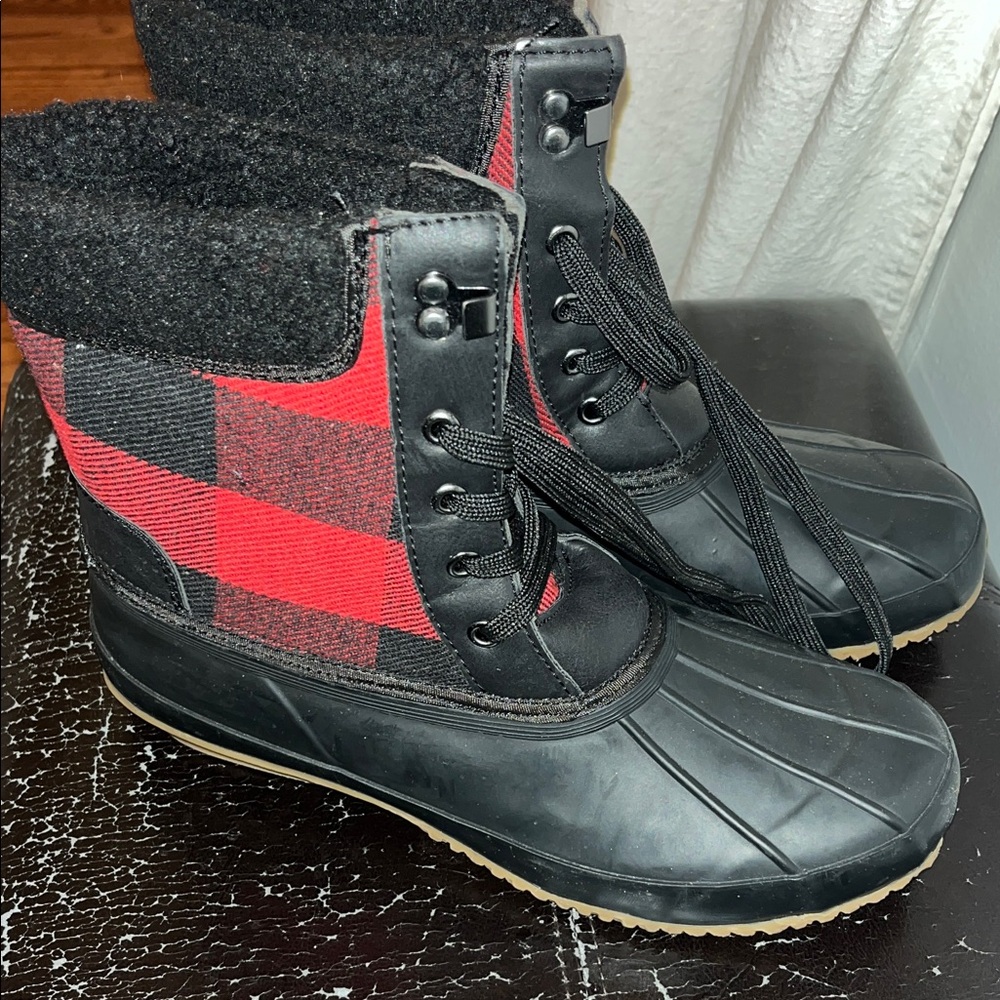 Joe Fresh Red and Black Winter Boots
